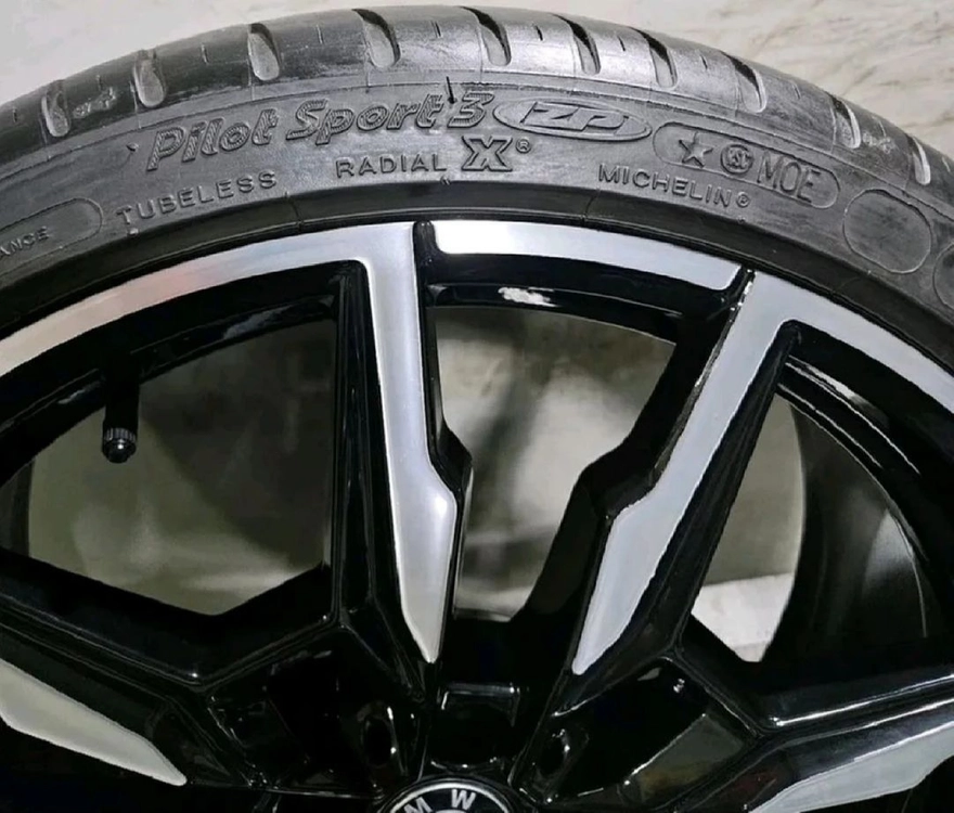 BMW 850i 895M 순정 20인치 휠(컷팅) / 미쉐린 PS3 런플렛 한대분 이미지