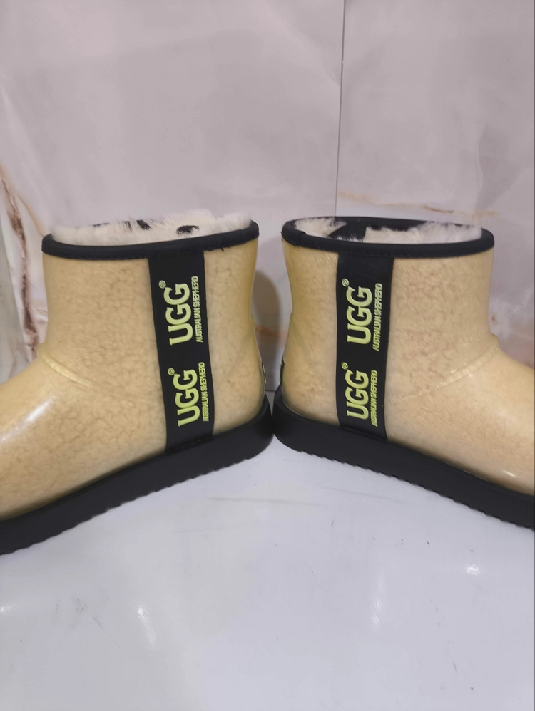 250mm 어그 클리어 방한부츠 이미지