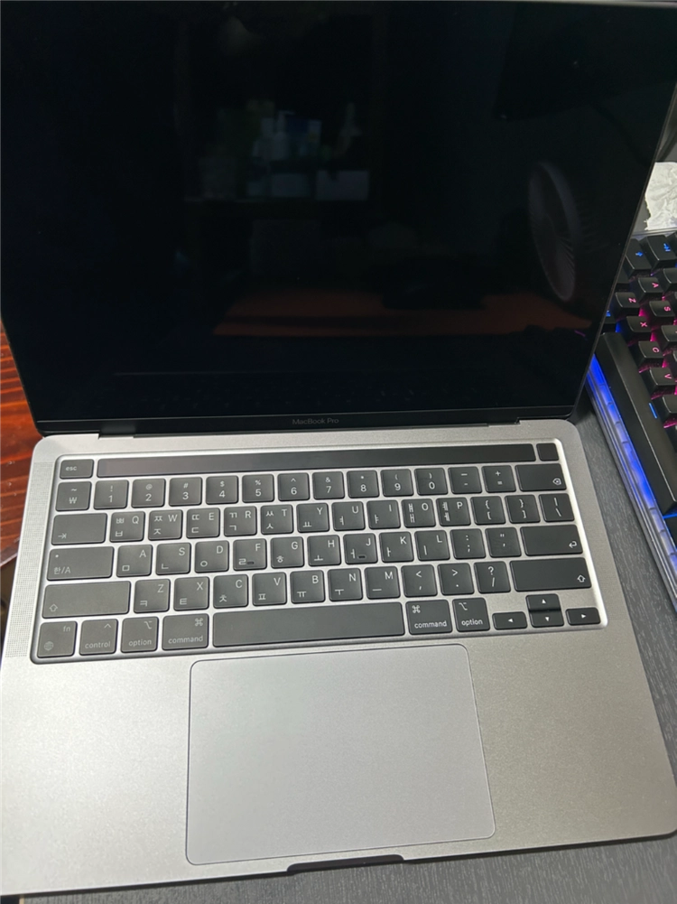 맥북프로 13m2 16g /512gb 스페이스 그레이 (배터리성능 99퍼) 이미지