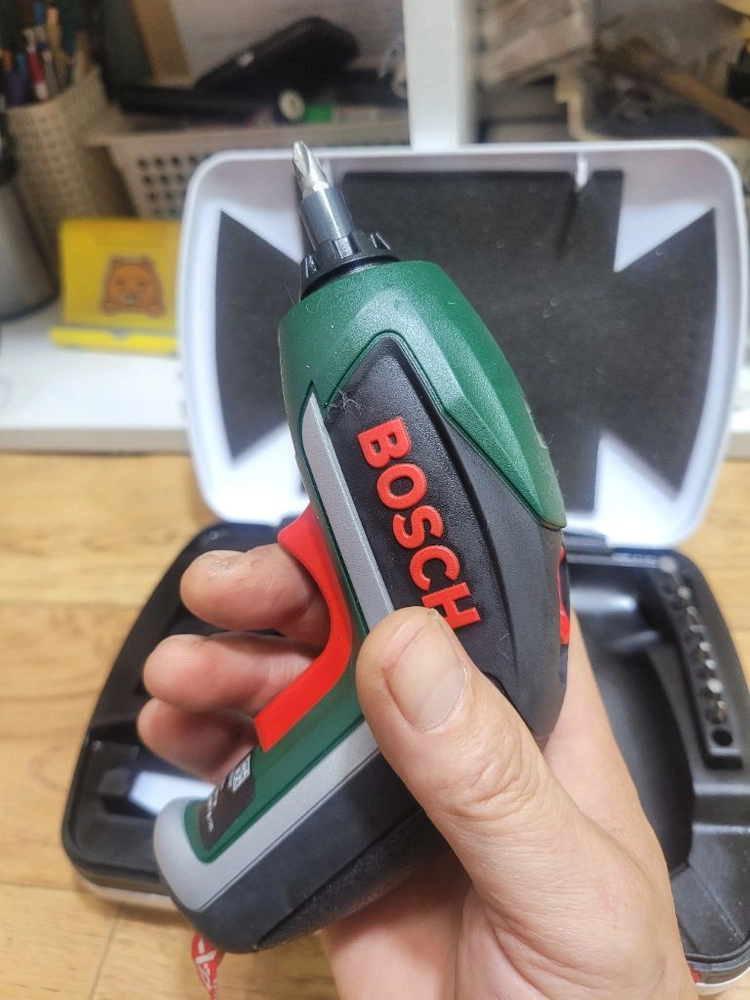 BOSCH보쉬충전드릴드라이버 IXO3 가정용미니공구 S급 풀세트 이미지