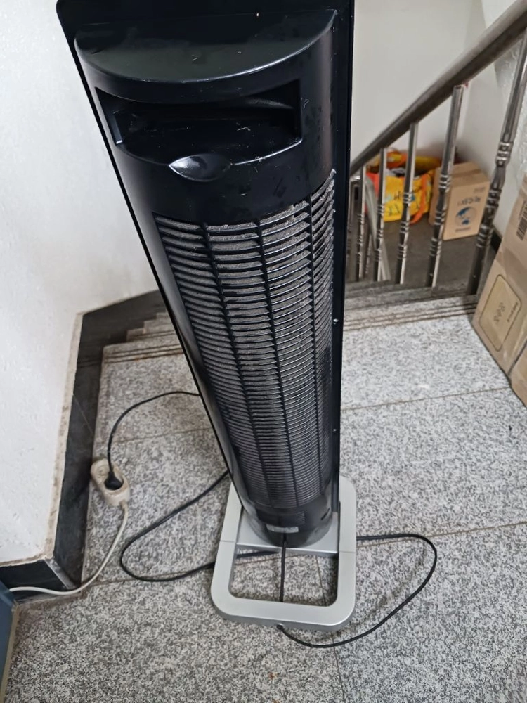 타워형 선풍기..높이90 작동잘됨 이미지