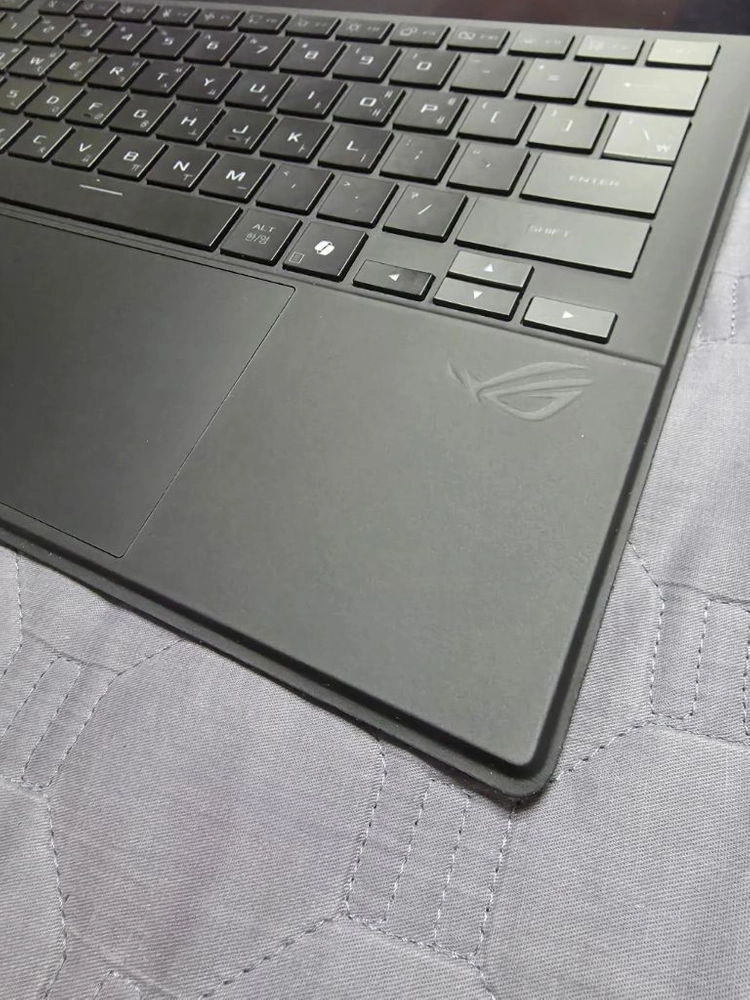 ROG Flow Z13 2025 64GB, 1tb 이미지