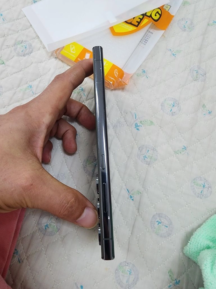 갤럭시 S23 울트라 256GB 이미지
