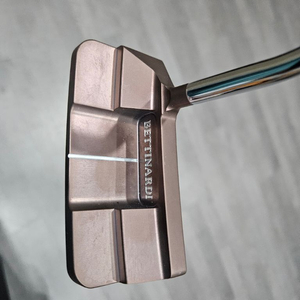 베티나르디 퀸비 퍼터 이미지