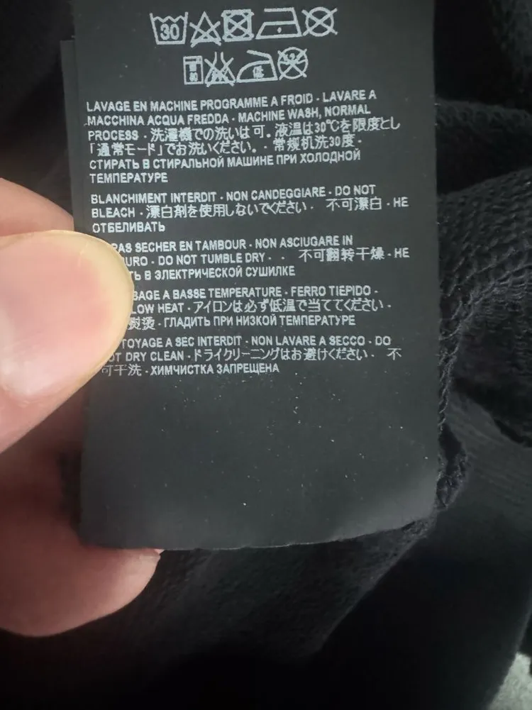 희귀!! 여성 일본 생로랑 카드 프린팅 맨투맨 S 블랙 이미지