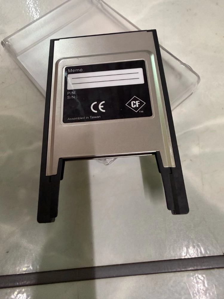 PCMCIA TO CF카드 아답터 이미지