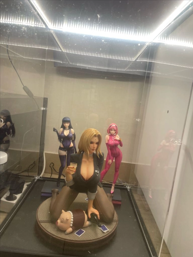 나루토 레진 피규어 팝니다(사쿠라 , 히나타) 이미지