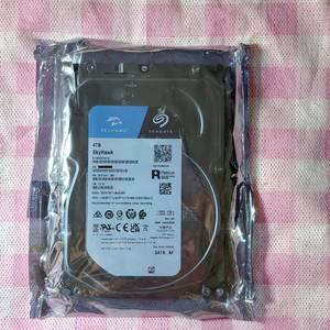 미개봉 Seagate SkyHawk HDD 4TB 5400/256M 이미지