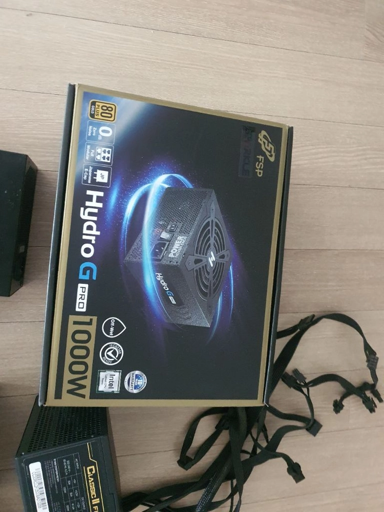 컴퓨터 파워 400W 이미지