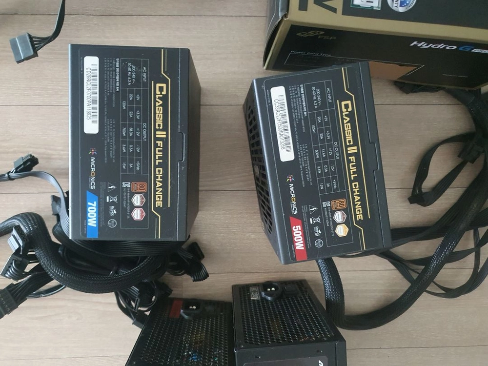 컴퓨터 파워 400W 이미지
