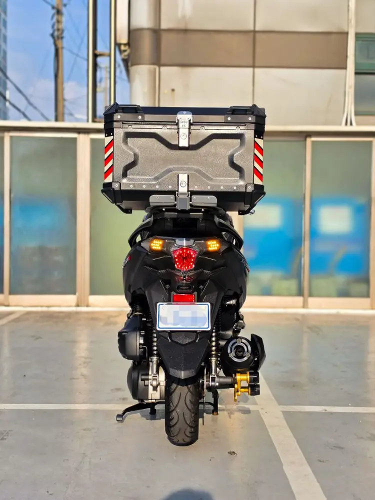 크루심125 알파 sym 2022년식 ABS모델 598KM 오토바이 판매합니다 이미지