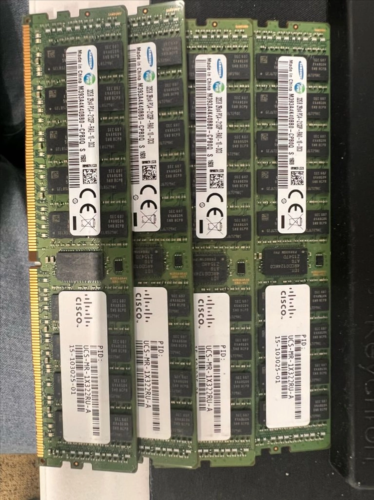 삼성 DDR4 32GB PC4-2133P ECC 이미지