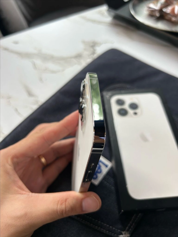 아이폰 13프로 화이트 256GB 이미지