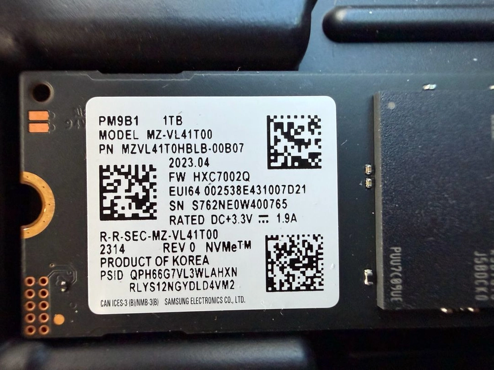 Samsung SSD MZ-VL41T00 PM9B1 NVMe 1TB M.2 팝니다 이미지