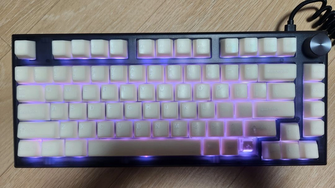 FL-ESPORTS MK750 키보드 팝니다 이미지