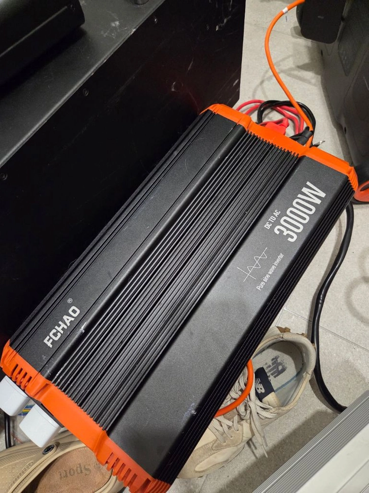 MD홍 파워뱅크 560A + 충전기 + 멀티탭 + 3000w 인버터 이미지