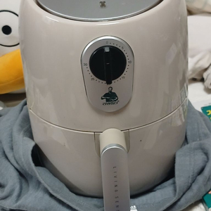 쿠진아트 에어프라이어 팝니다. 이미지
