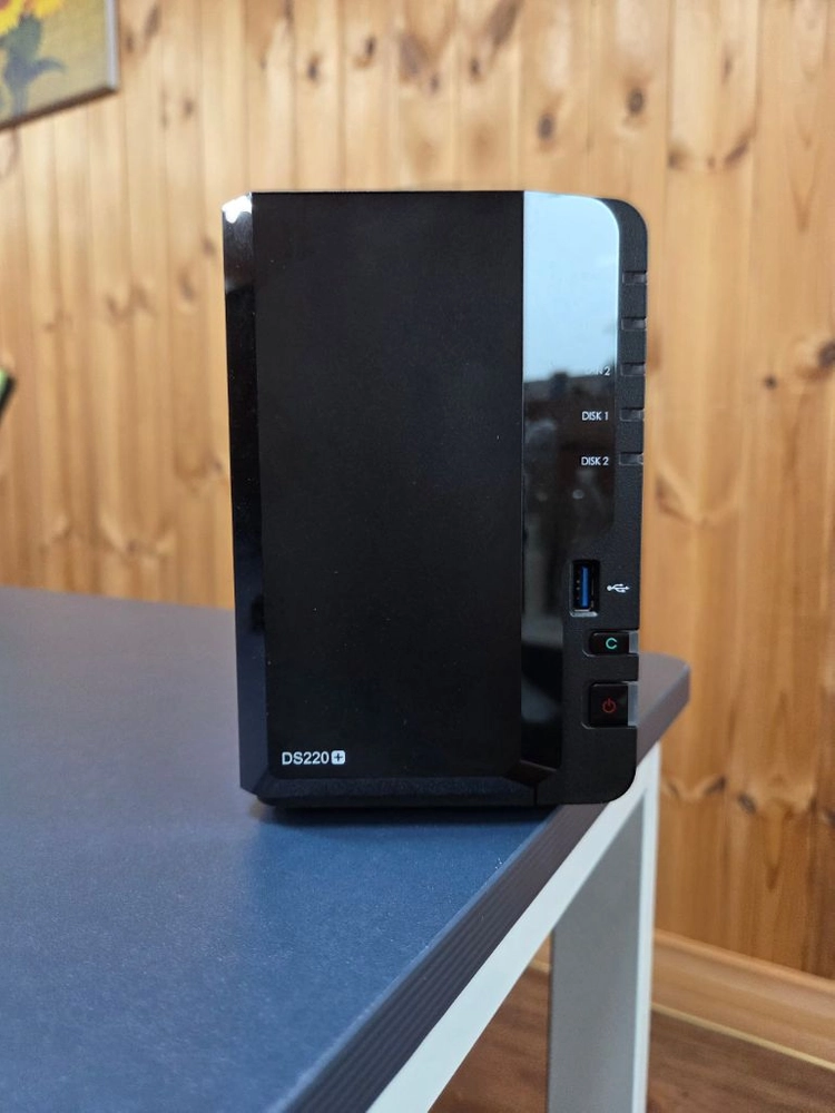 나스(NAS) 시놀로지 DS220+ 2베이, 메모리 8GB HDD 4T x 2개 이미지
