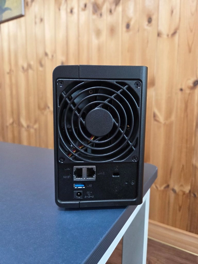 나스(NAS) 시놀로지 DS220+ 2베이, 메모리 8GB HDD 4T x 2개 이미지