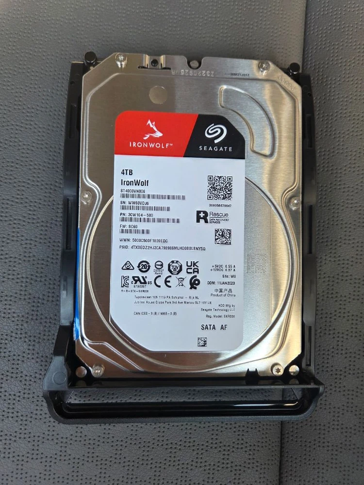 나스(NAS) 시놀로지 DS220+ 2베이, 메모리 8GB HDD 4T x 2개 이미지