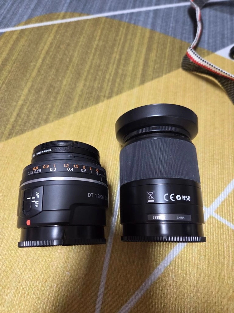 소니 알파 a550 카메라+렌즈2개 하단상세 설명 참고하세요 이미지
