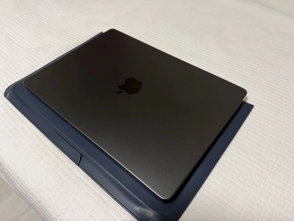 맥북 프로14 m5pro 24gb 18/20코어 1tb 이미지