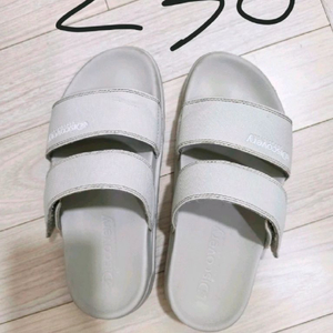 디스커버리 슬리퍼 2개일괄 택배비포함. 깨끗합니다 이미지