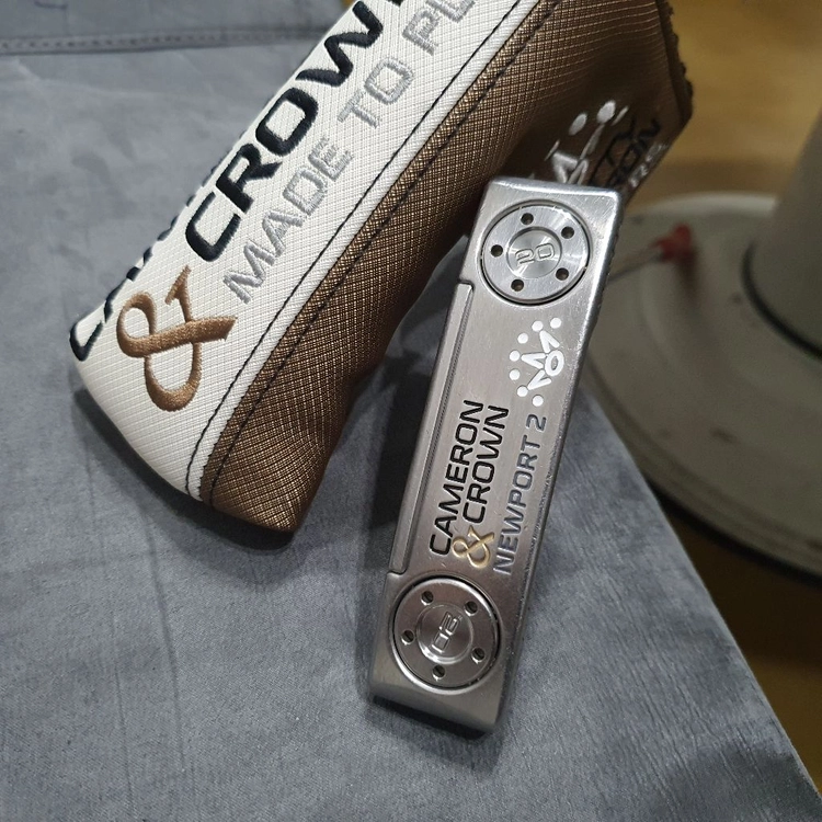 스카티카메론 뉴포트2 크라운 한정판 퍼터 33인치 이미지
