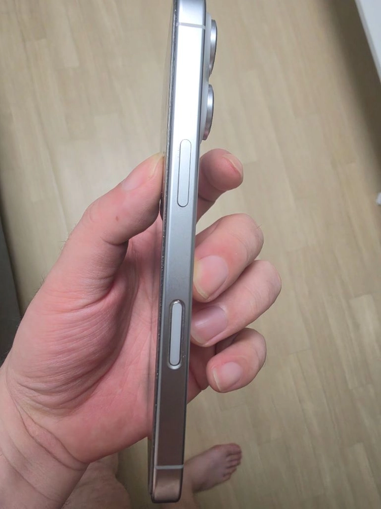 아이폰 16프로 256GB 이미지