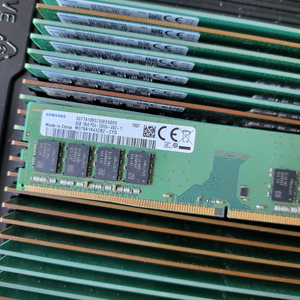 삼성 DDR4 2666 8기가 메모리 20장 팝니다 이미지