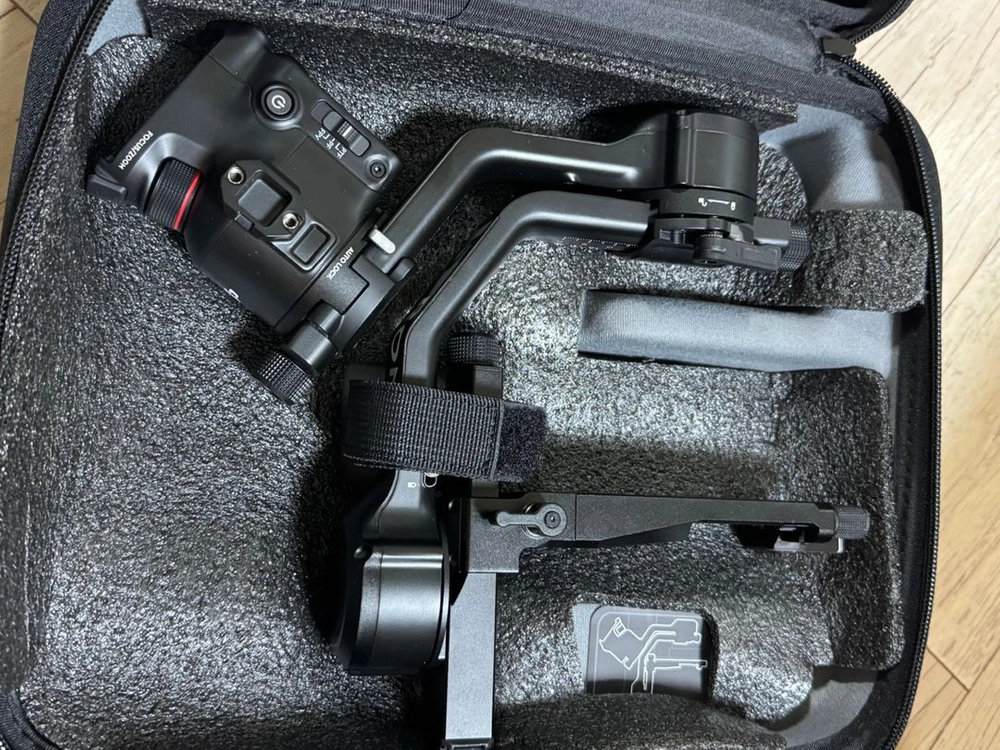 dji 로닌 R5 콤보 이미지