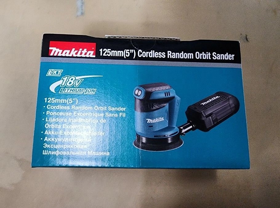 마끼다 18V 원형 샌더 125mm DBO180Z 샌딩기 원형 사포 전동 무선 충전 베어툴 새상품 이미지