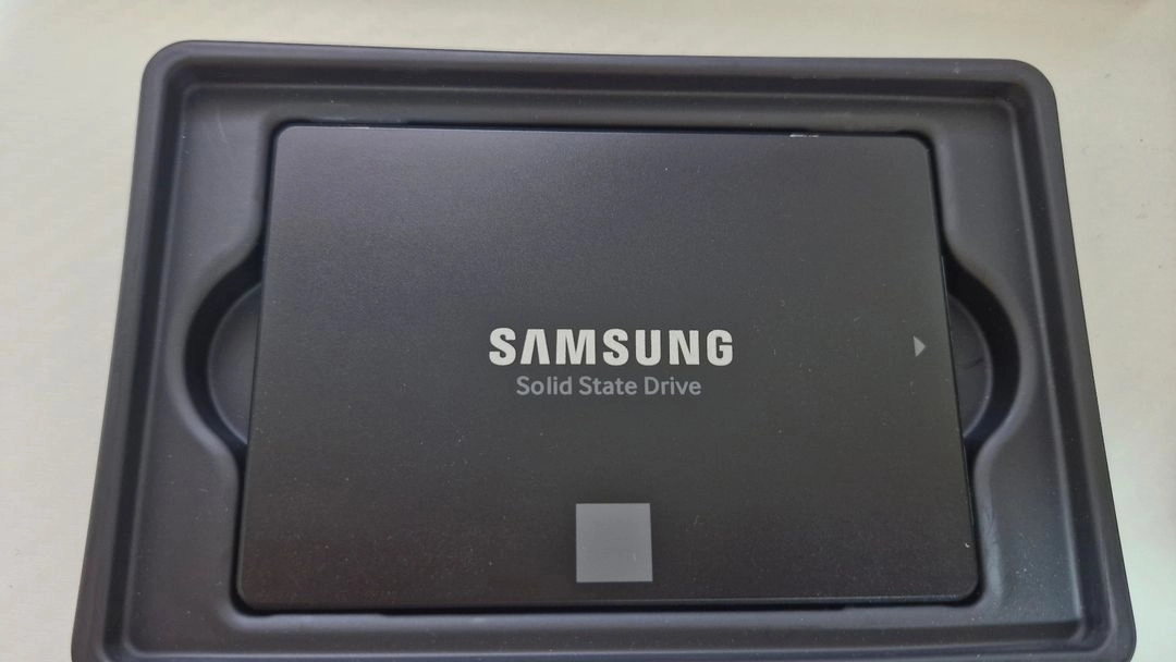 중고 삼성 860 evo SSD 500GB 이미지