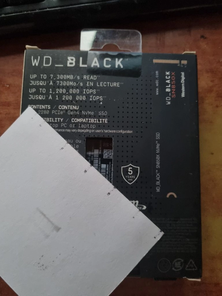 미개봉 국내 정품 WD black sn850x 2TB ssd nvme 이미지