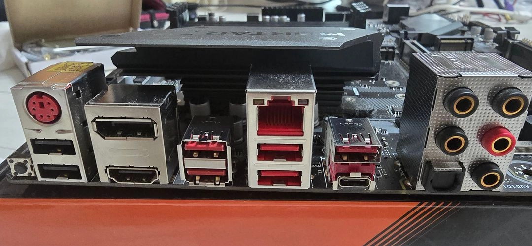AMD 5600X + B450M 박격포 일괄판매 이미지