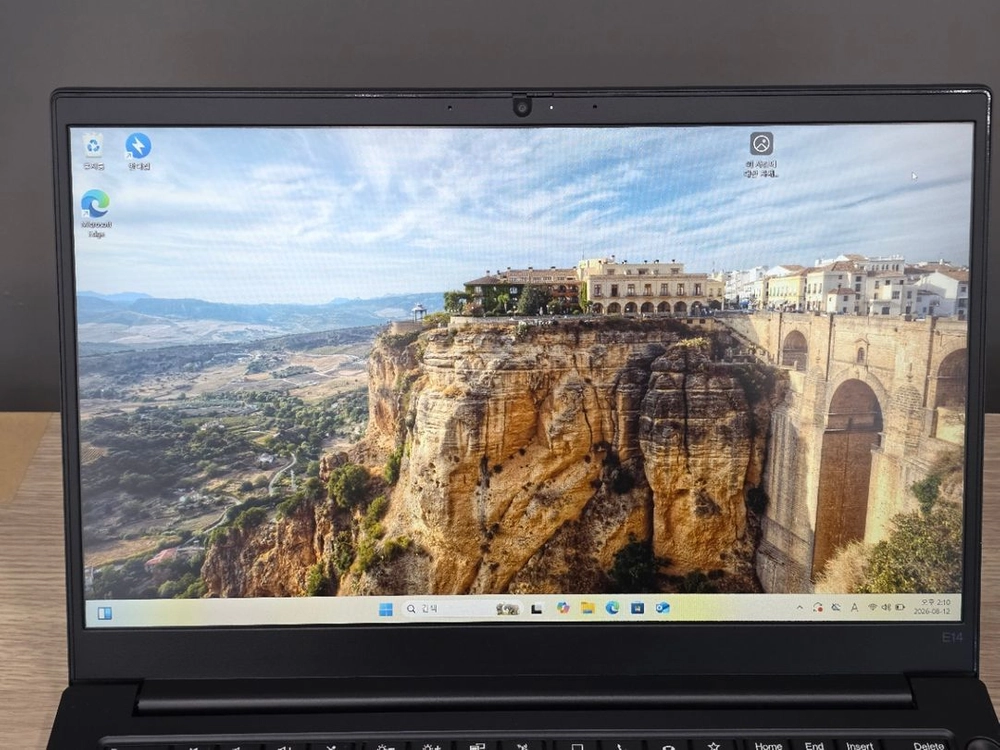 A급 레노버 씽크패드 E14 14인치 i7 11세대CPU/SSD256GB 노트북 이미지