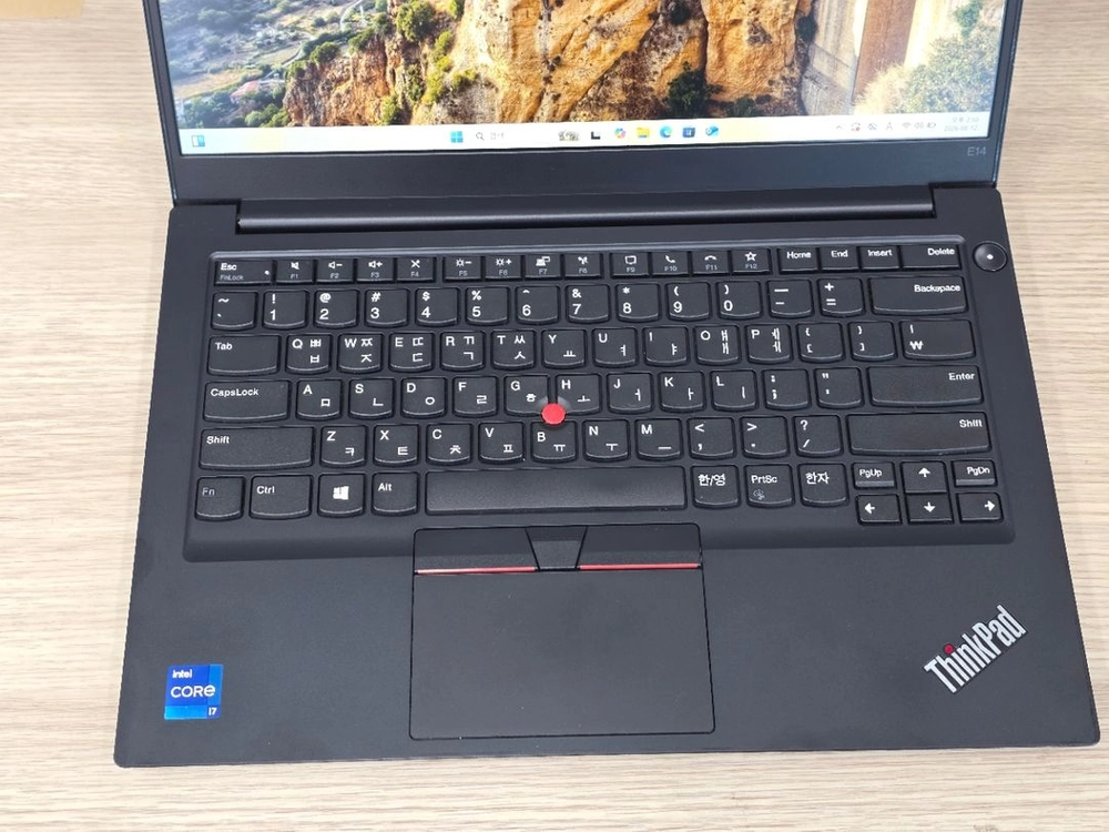A급 레노버 씽크패드 E14 14인치 i7 11세대CPU/SSD256GB 노트북 이미지