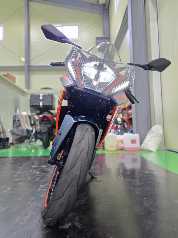특가)ktm rc390 abs 23년형 2250km 최저가 판매합니다 이미지