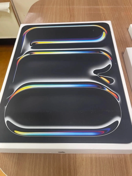 Apple iPad Pro 13인치 M4 Wi-Fi 512GB - 안심되는 중고거래