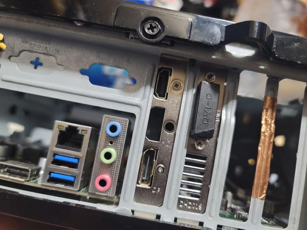 기가바이트 GTX 1650 LP 슬림형 그래픽 카드 팝니다 이미지