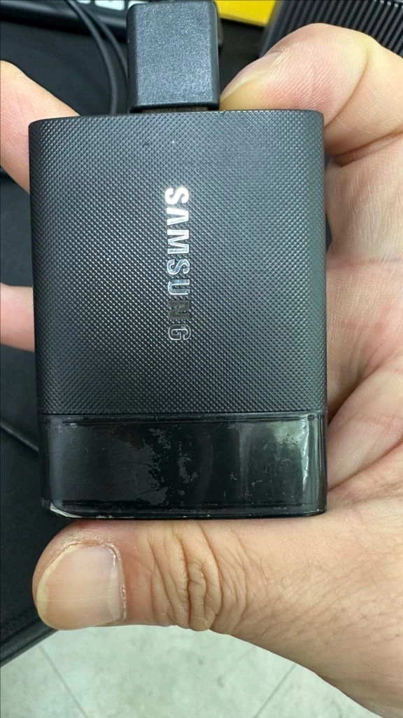 samsung 포터블 SSD 1TB - 안심되는 중고거래