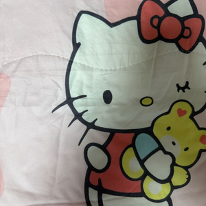 산리오 헬로키티 여름 이불 이미지