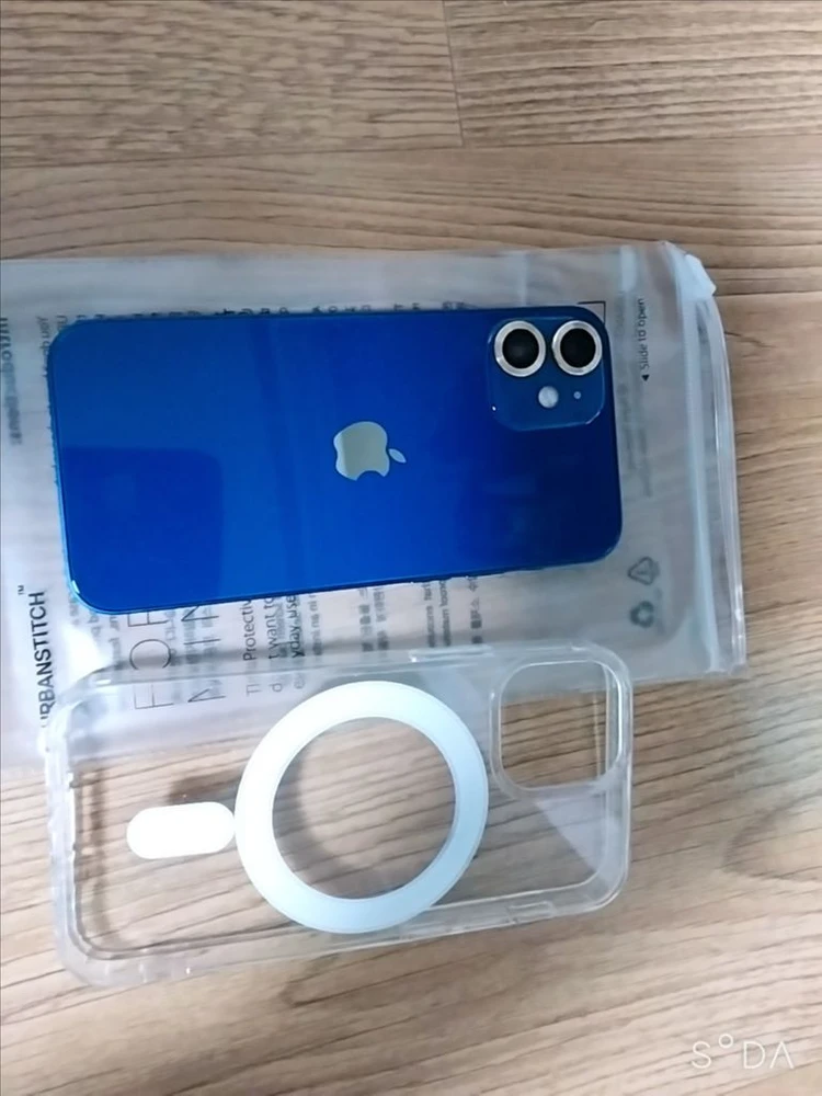 아이폰 12 미니 블루 색상 판매합니다.128gb 대용량 배터리 이미지