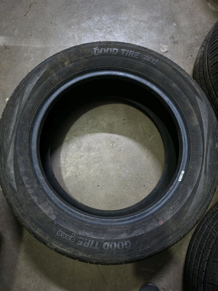 235 55 17 넥센 중고타이어 이미지