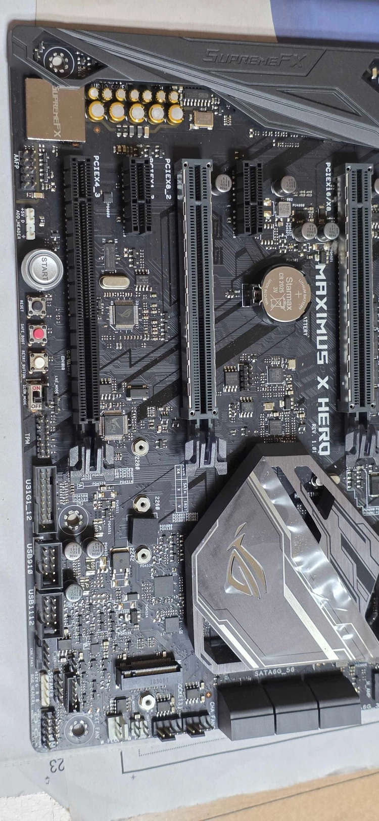 i7-8700k + Z370 에이수스 로그 막시무스 히어로 이미지