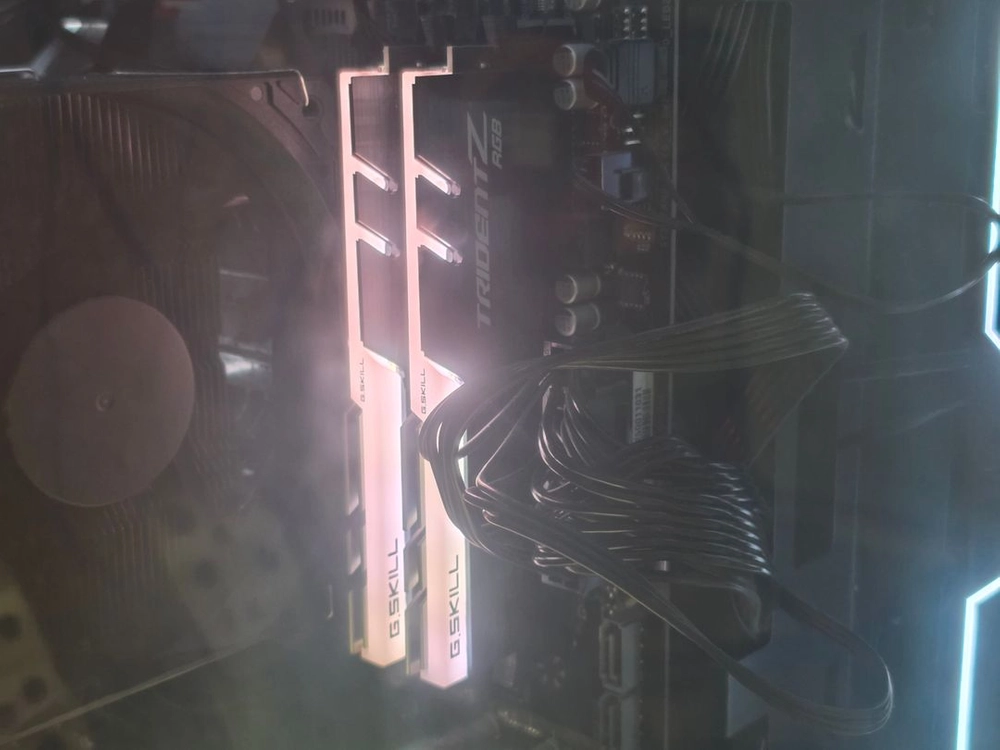 g.skill ddr4-3600 cl18 32gb(16gbx2) 판매합니다. 이미지
