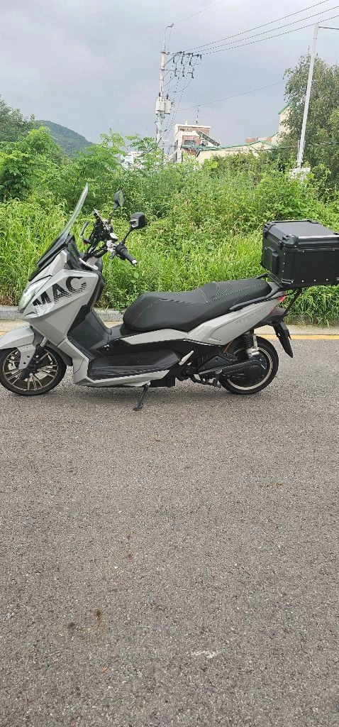 몬스터 S 오토바이 전기 오토바이 바이크 pcx 125cc 혼다 동급 이미지