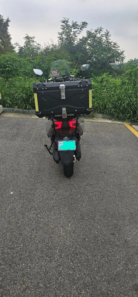 몬스터 S 오토바이 전기 오토바이 바이크 pcx 125cc 혼다 동급 이미지