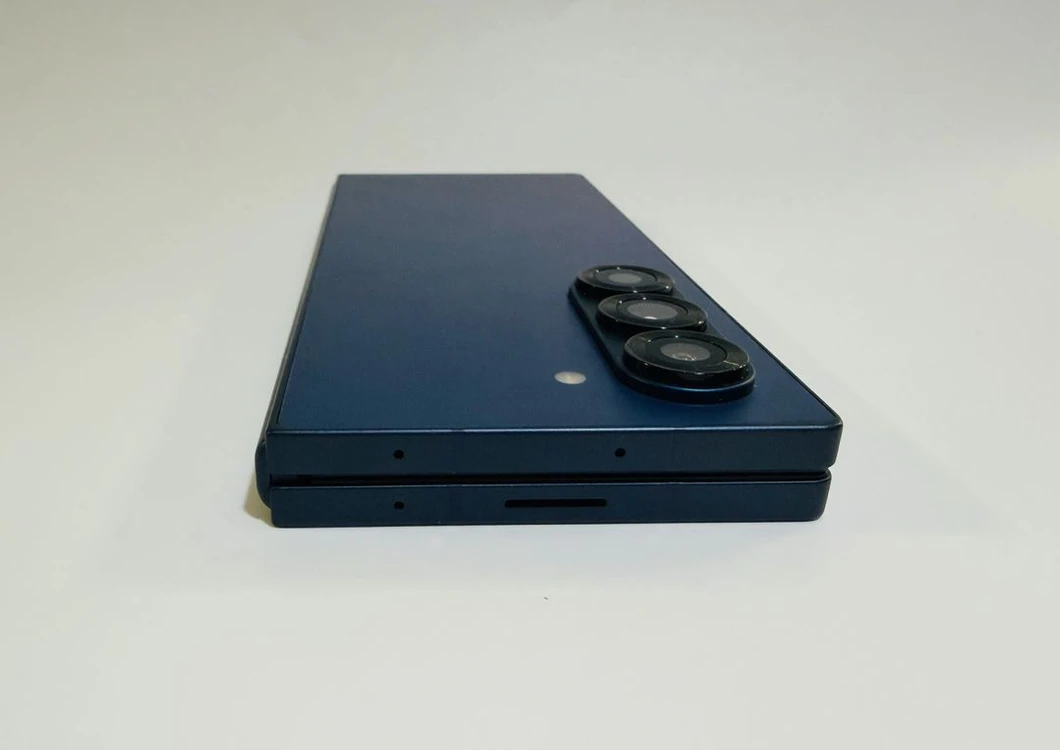갤럭시폴드6 512gb s급 중고폰공기계 이미지