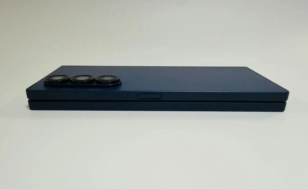 갤럭시폴드6 512gb s급 중고폰공기계 이미지